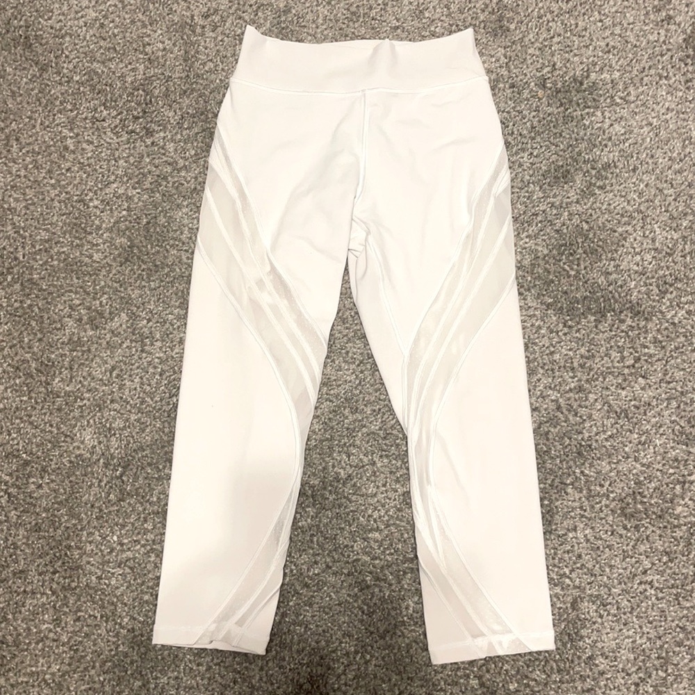 Mesh White Lululemon Leggings 🤍